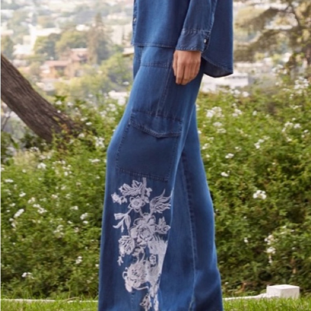 JOHNNY WAS NWT cargo pants XS